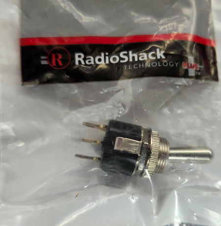 RadioShack 275-0603 Heavy-Duty Toggle Switch SPDT 3A 250VAC (1 Per Pack)