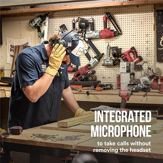 3M™ WorkTunes™ AM/FM Hearing Protector with Audio Assist