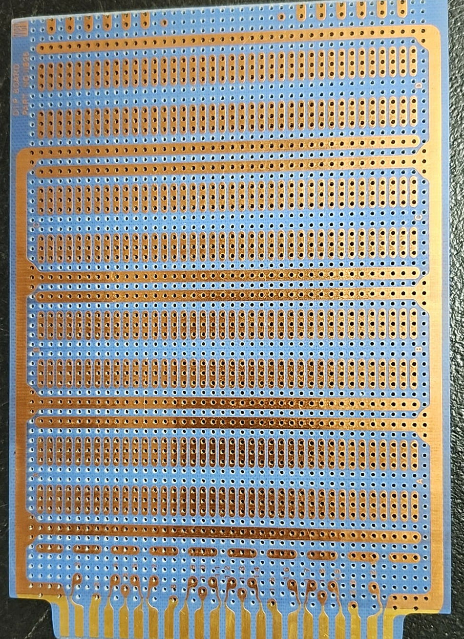 Vero 11825 Double-Sided DIP Prototyping Board – G10 Edge Compatible