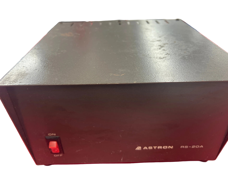 Astron 12 Amp Power Supply (Pre-Owned)