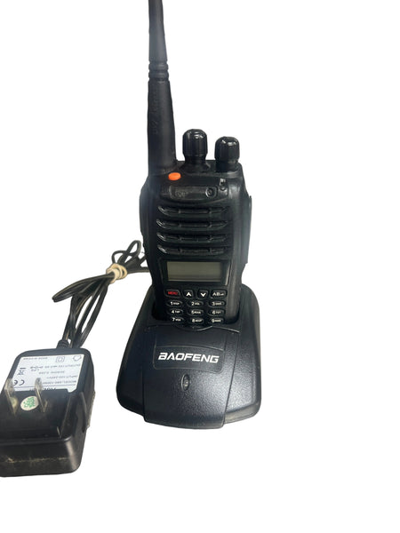 Baofeng UV-B5 Handheld with Charger (Pre-Owned)