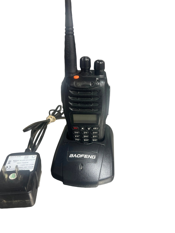 Baofeng UV-B5 Handheld with Charger (Pre-Owned)