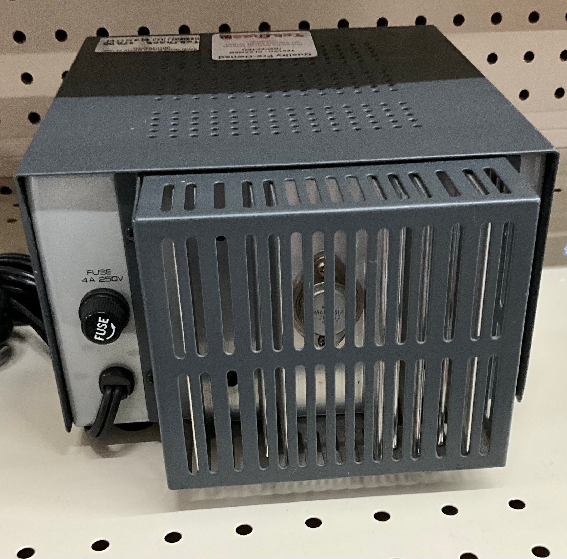 Radio Shack Power Supply 22-506 (Refurbished)