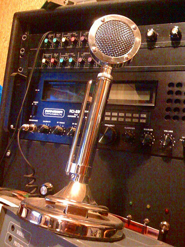 Astatic D-104 Microphone with Chrome Base w/PTT Bar – Pre-Owned & Refurbished