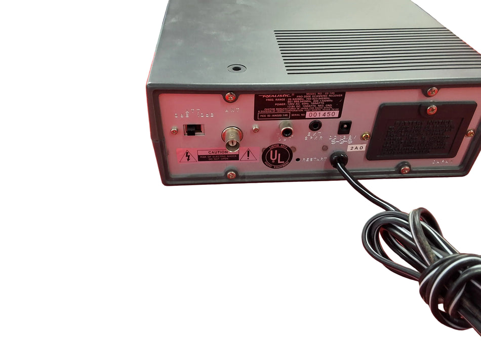Realistic Pro 2006-400 channel programmable scanner (pre-owned)