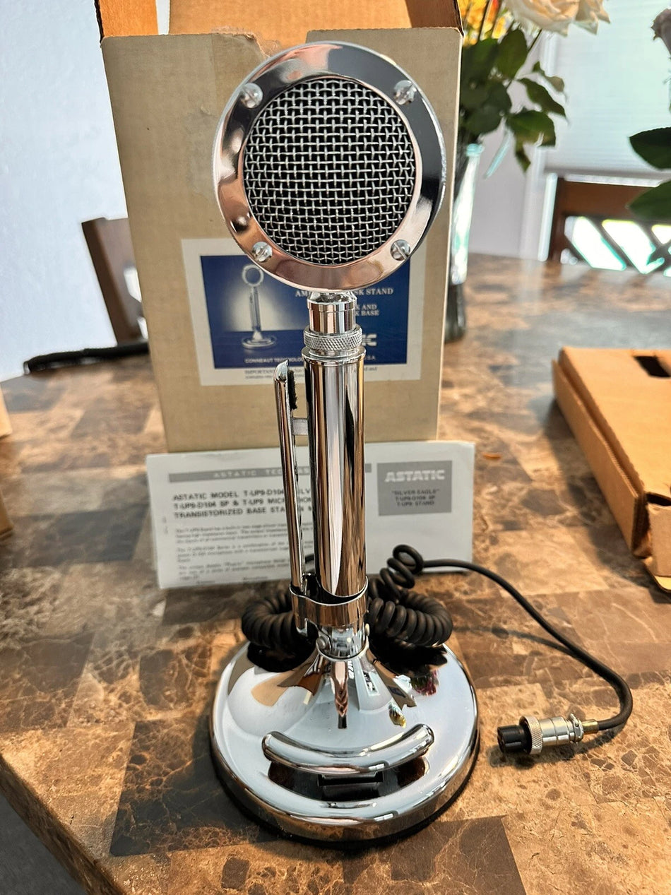 Chrome Silver Eagle D-104 Microphone *Non-Amplified* – Pre-Owned & Refurbished